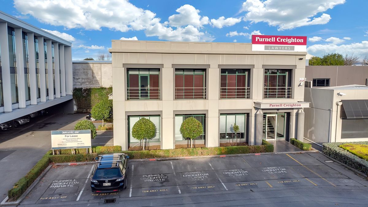 For lease: smart stylish office space
