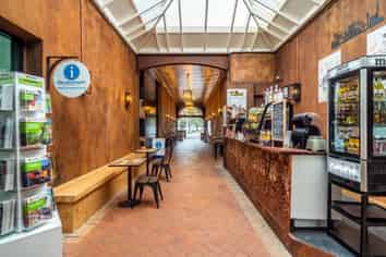 Boutique Retail Opportunity