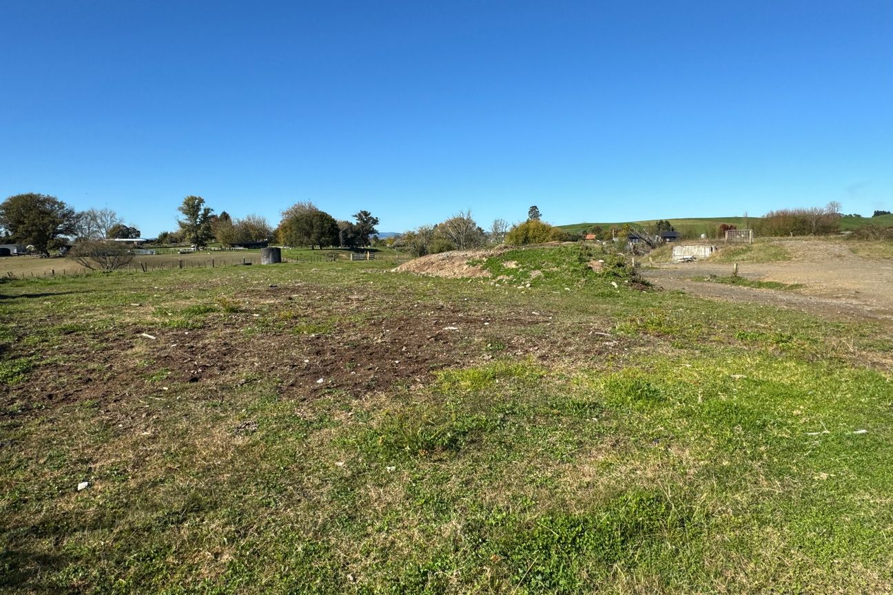 Prime Location + 8.5 Acres - Vaizdas 4