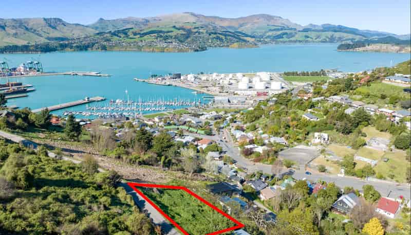 11 Harmans Road, Lyttelton
