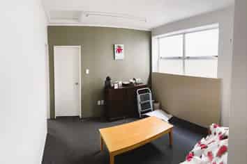 Versatile Office, Showroom or Workroom | 461m2