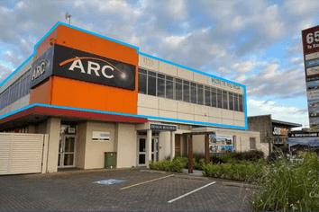 Great Exposure in Te Rapa 