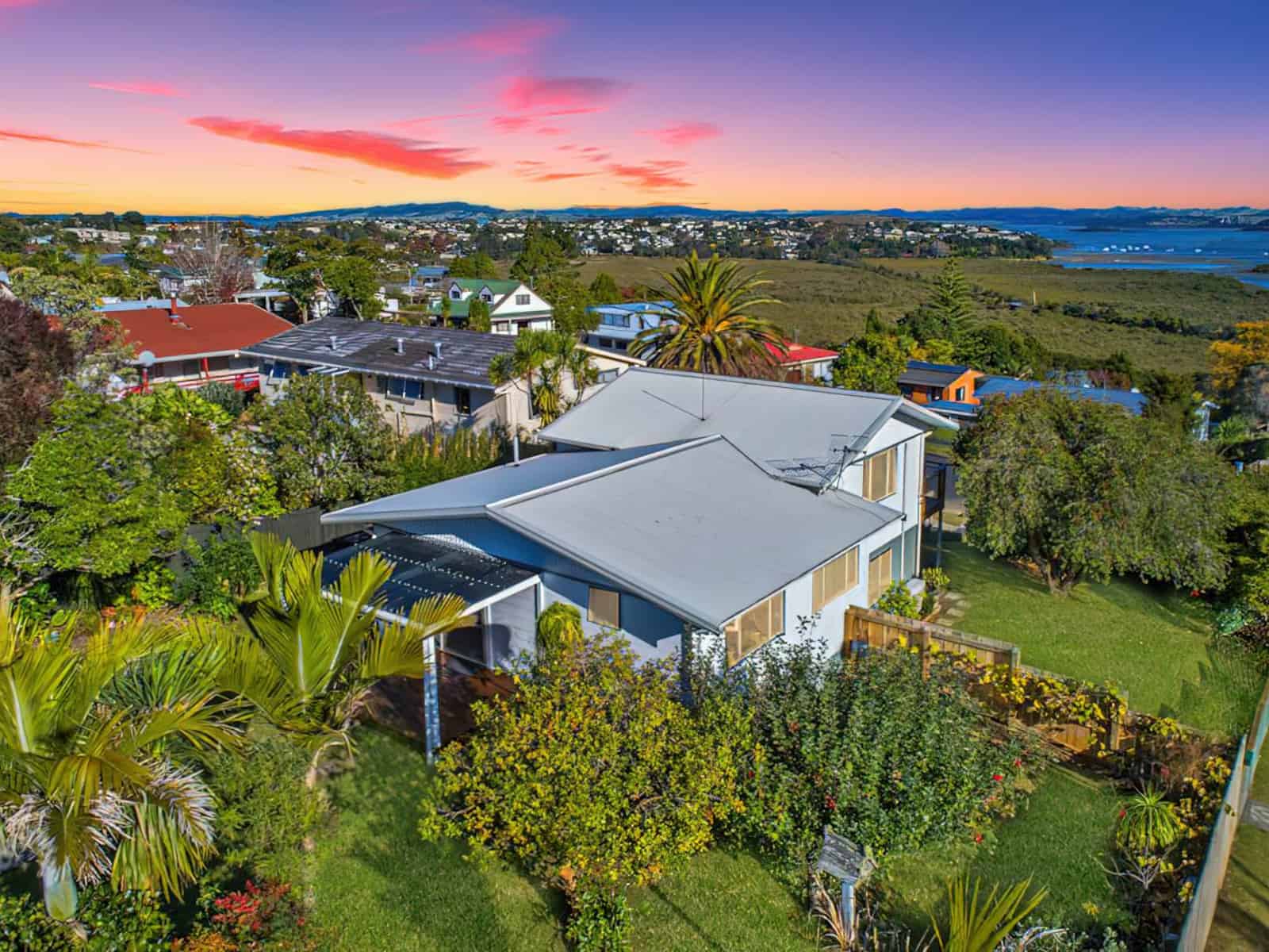 Onerahi Homes and Real Estate for Sale realestate.co.nz