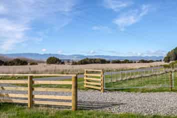 3626A Western Lake Road, Featherston