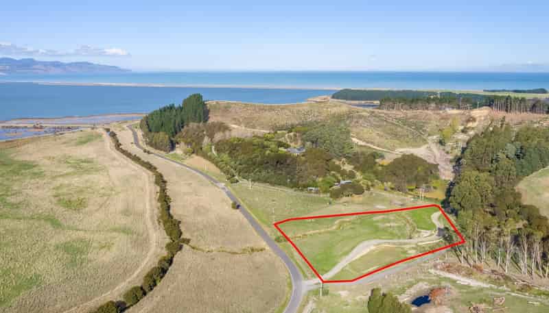 3626A Western Lake Road, Featherston
