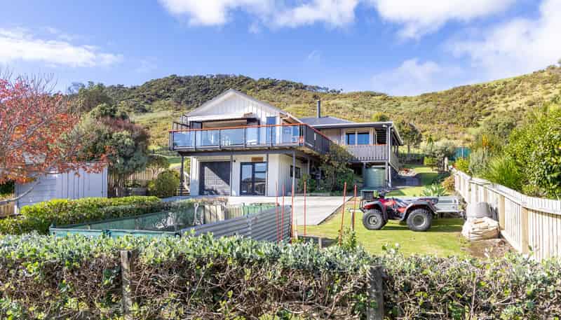 55 Taumatawiwi Street, Opononi