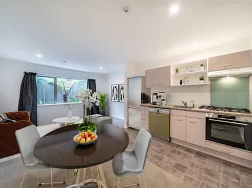 8/6 Brown Street, Mount Cook