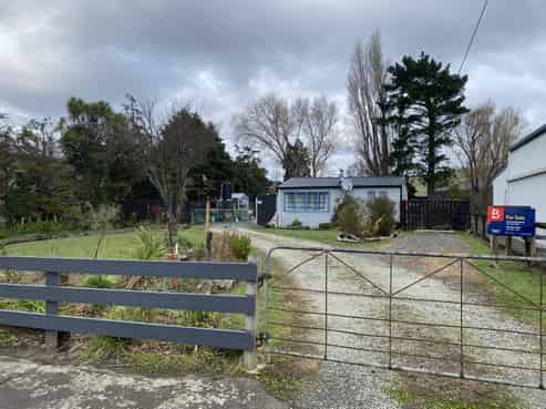 10799 Route 52, Pongaroa