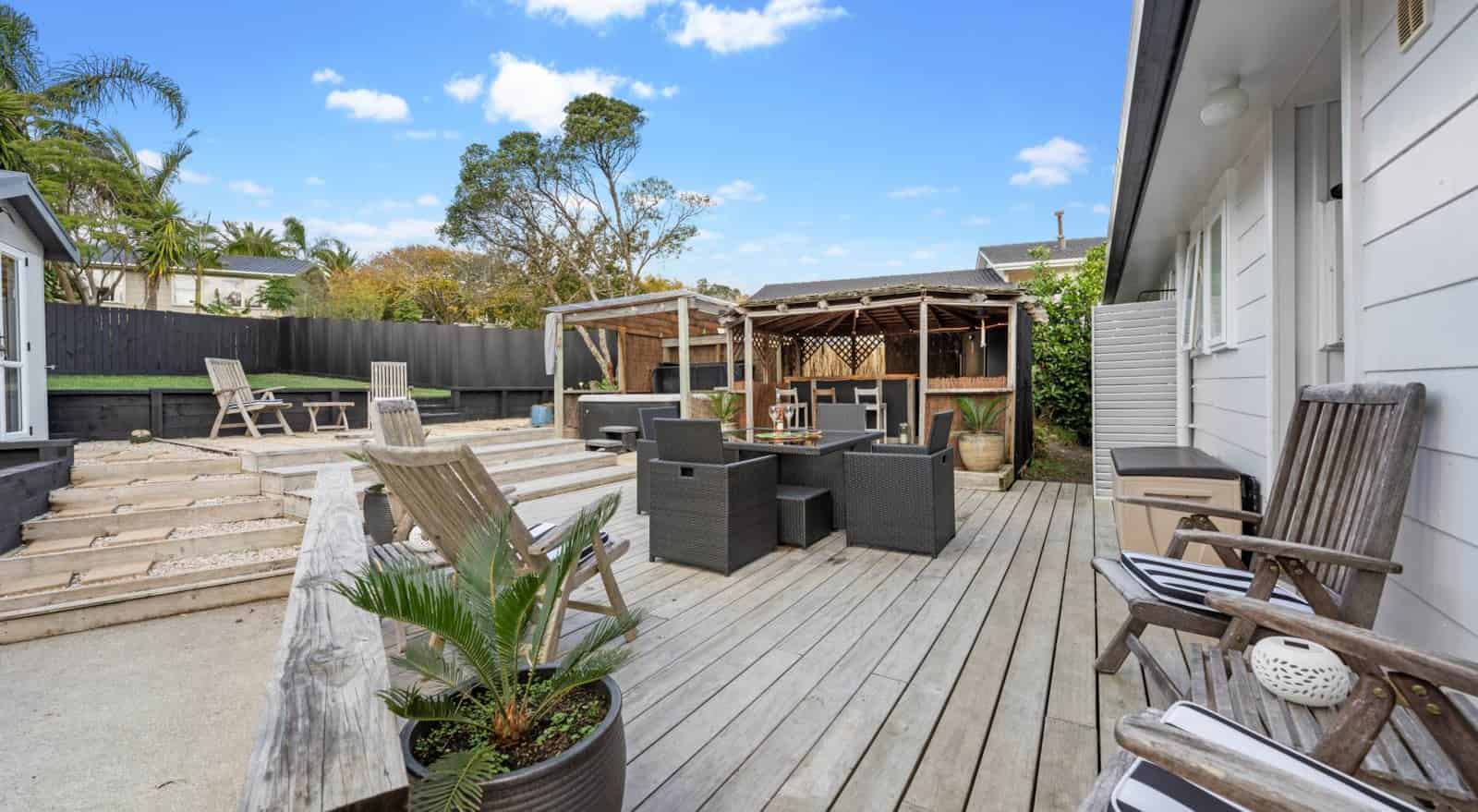 16 Gilshennan Valley, Red Beach, Rodney For Sale realestate.co.nz