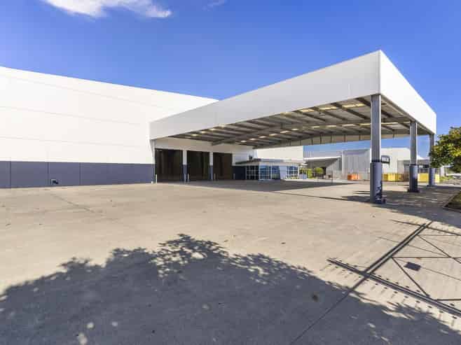 High-stud, A-grade warehouse facility in Wiri