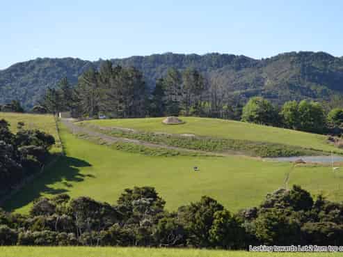 576C Barrier View, Mangawhai