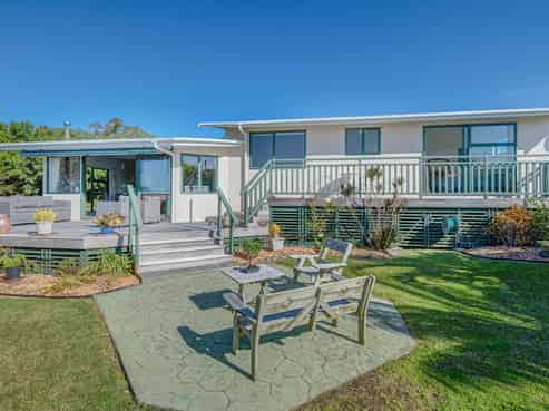 525 Mahurangi East Road, Algies Bay
