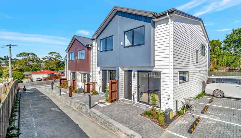 106 Triangle Road, Massey