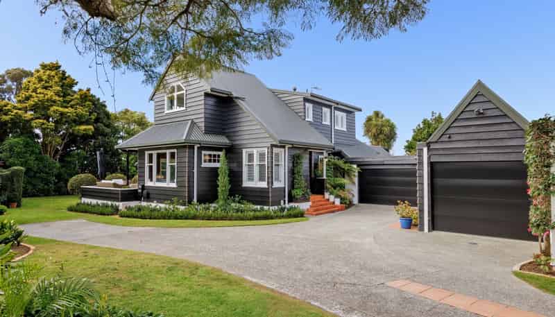 74 Kings Avenue, Matua