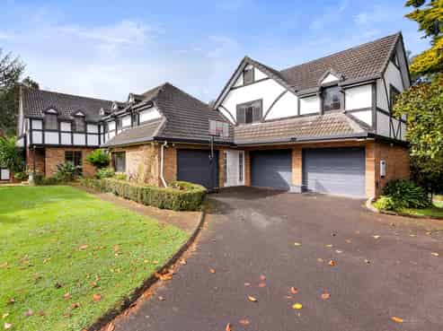 722 Runciman Road, Runciman