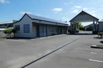 12 Unit Land and Buildings Investment