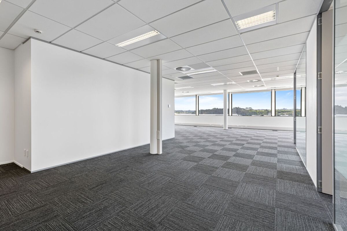 Two Fabulous Office Opportunities - Mehr