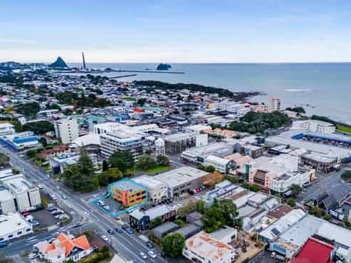 Stand-out CBD Office