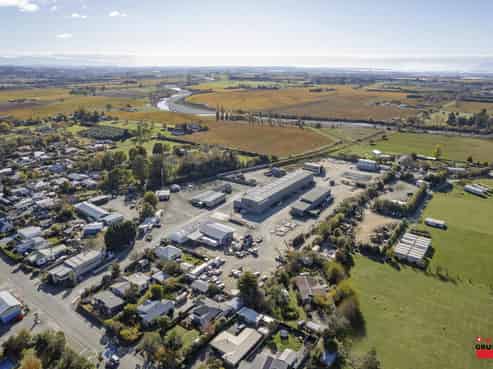 Yard and office- Attractive Lease Incentives