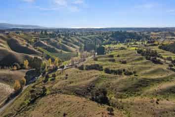 Neudorf Road, Upper Moutere