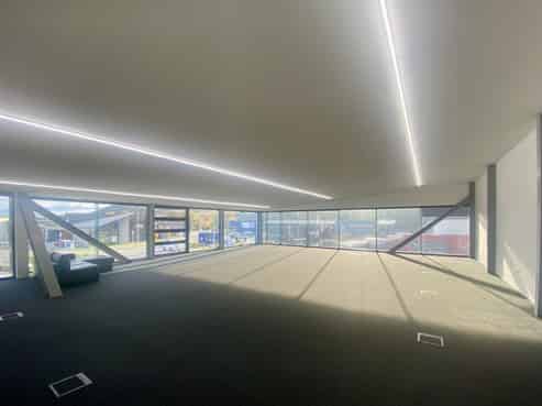 Large Office - Bargain Price