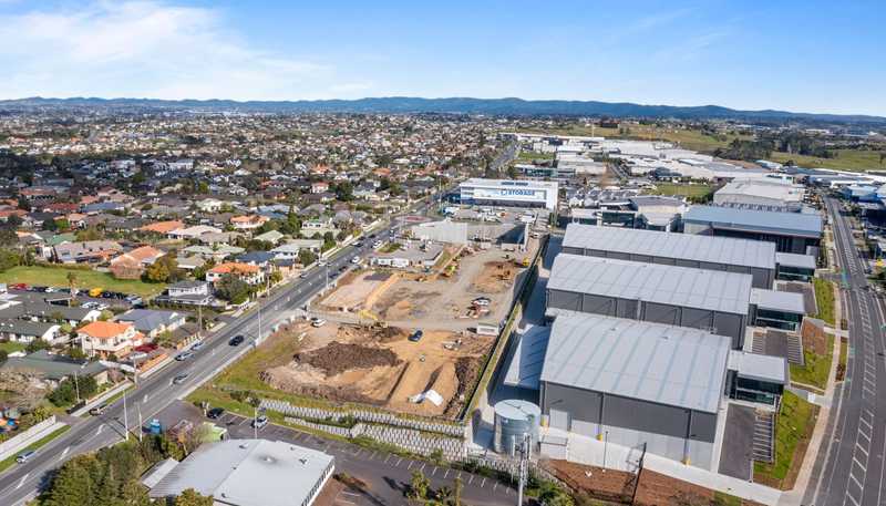 18 Westpoint Drive, Hobsonville