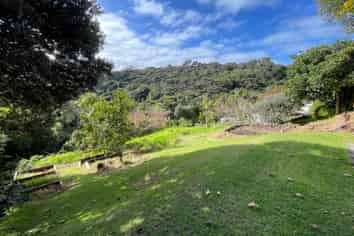 84 Seaview Road, Piha