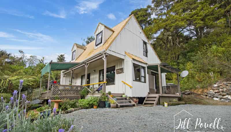 54 Paparoa Station Road, Paparoa