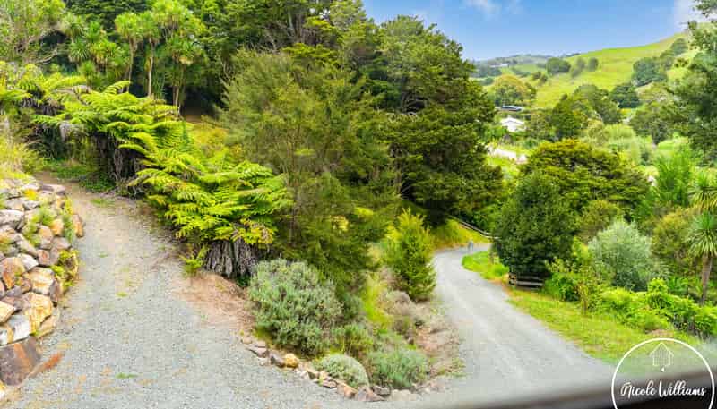 54 Paparoa Station Road, Paparoa