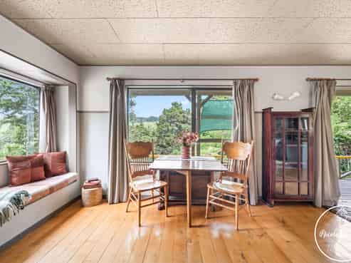 54 Paparoa Station Road, Paparoa