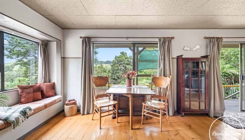 54 Paparoa Station Road, Paparoa