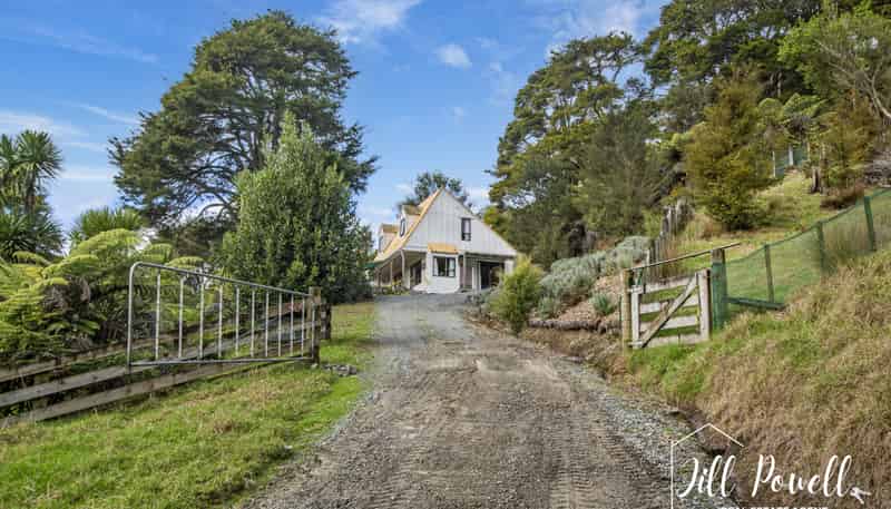 54 Paparoa Station Road, Paparoa