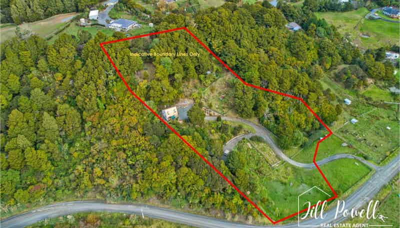 54 Paparoa Station Road, Paparoa