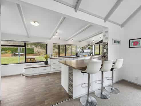 976 Mapara Road, Kinloch