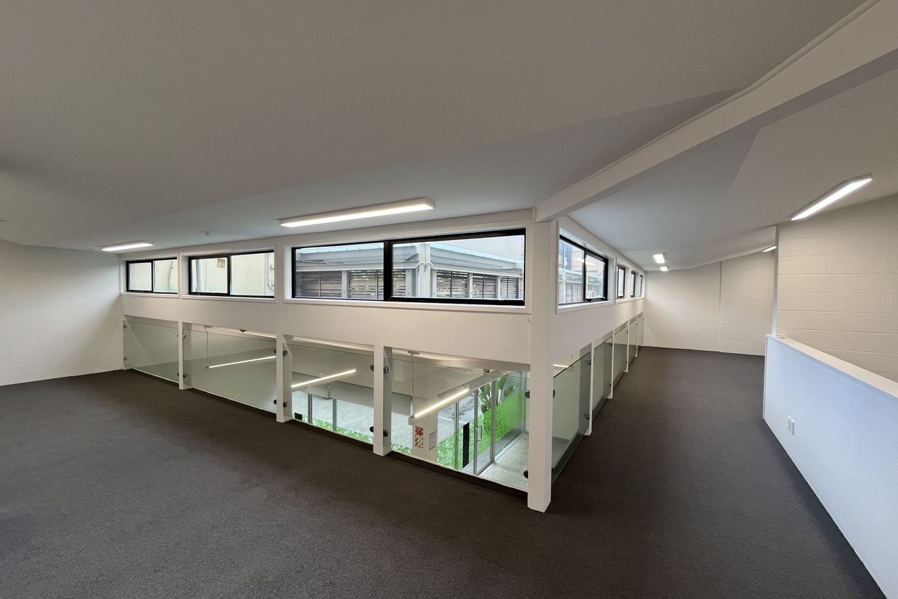 Modern, corner office on Broadway - Bild 6