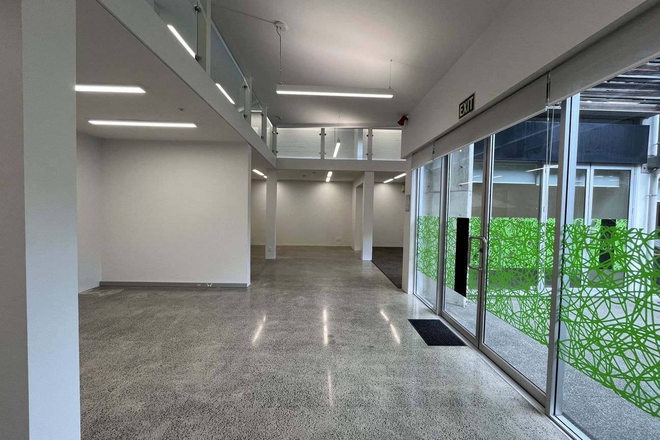 Modern, corner office on Broadway - Bild 4