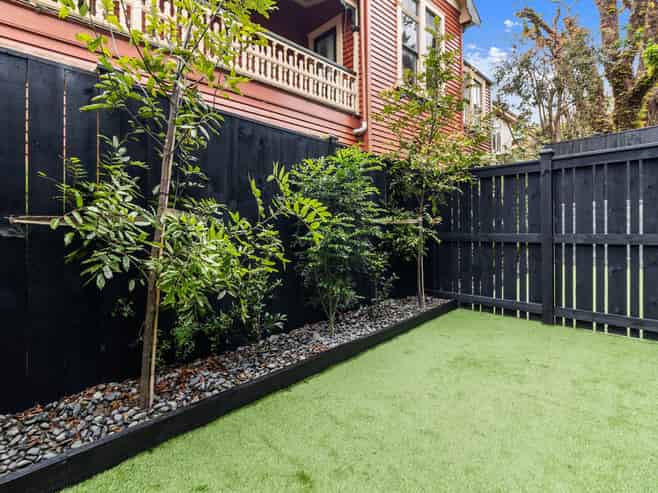 12B Sherbourne Road, Mount Eden