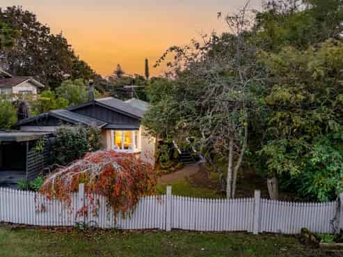 7 George Avenue, Herald Island