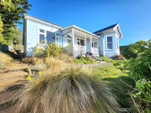 18 Haven Street, Moeraki
