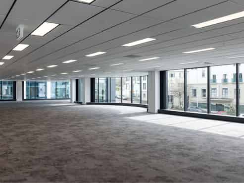 BRAND-NEW MODERN GREEN STAR OFFICE
