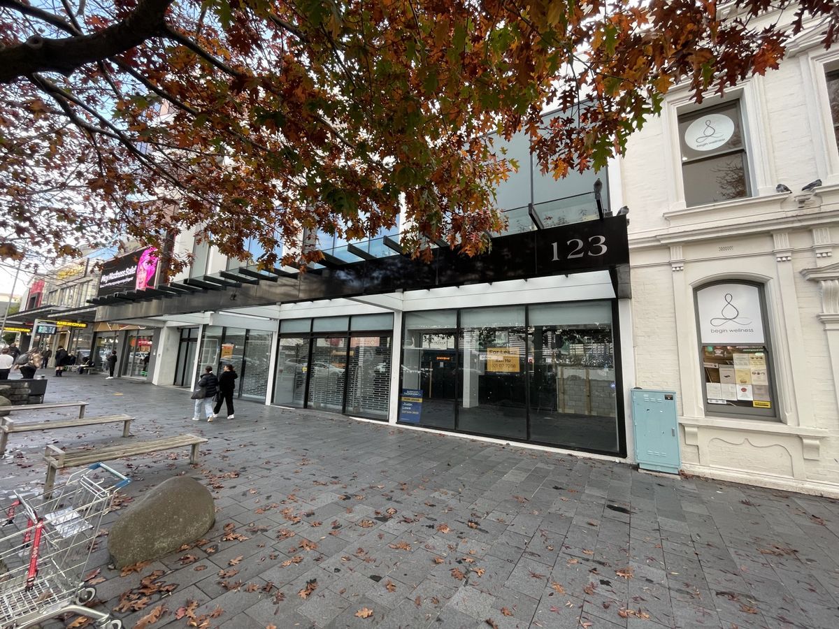 High-Profile Broadway Retail