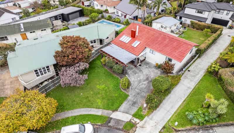 24 Ussher Place, Pakuranga Heights