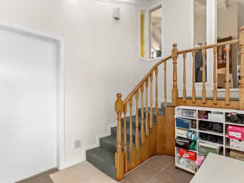 24 Ussher Place, Pakuranga Heights