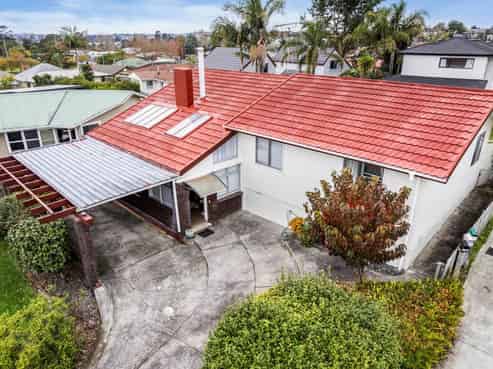 24 Ussher Place, Pakuranga Heights