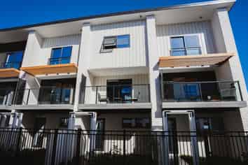200 Carrington Road, Mount Albert