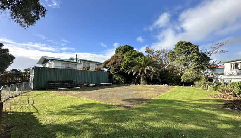 18 High Street East, Waitara