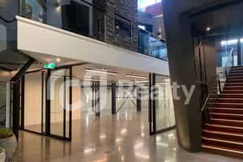 Prime Ellerslie Showroom-Office | 450m2
