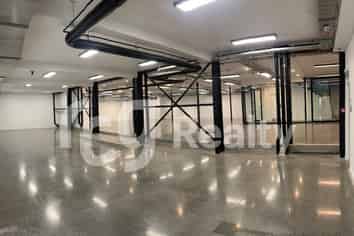 Prime Ellerslie Showroom-Office | 450m2