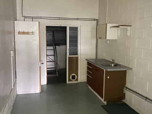 Small on size, big on exposure - For Lease