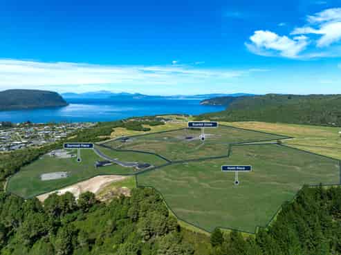 00 The Terraces, Kinloch